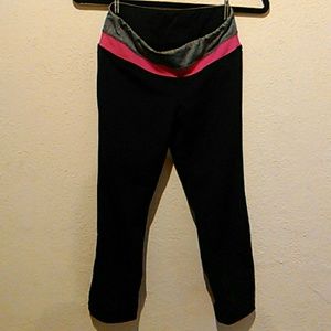 Free Spirit Yoga Capri's | Sz S